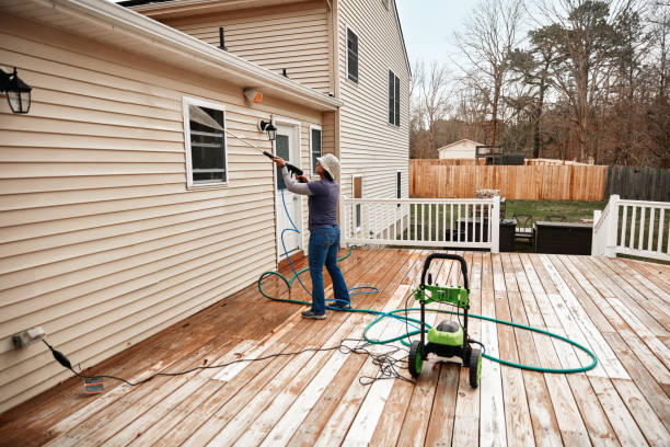 Best Deck Pressure Washing  in Lomita, CA