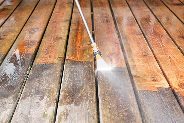Best Sidewalk Pressure Washing  in Lomita, CA